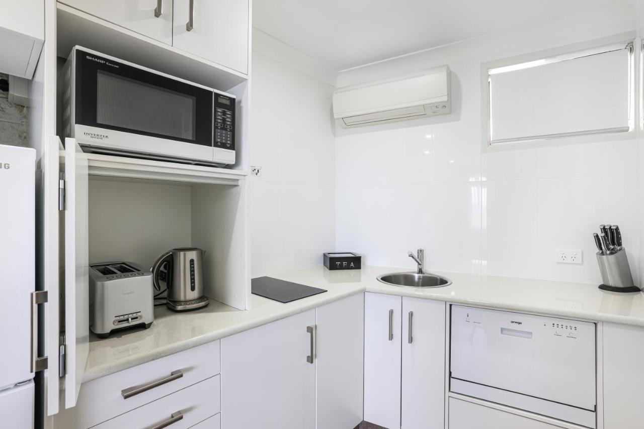 טאמוורת' The Duck Inn Apartments מראה חיצוני תמונה