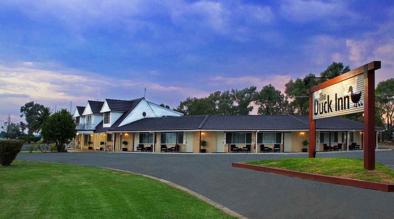 טאמוורת' The Duck Inn Apartments מראה חיצוני תמונה